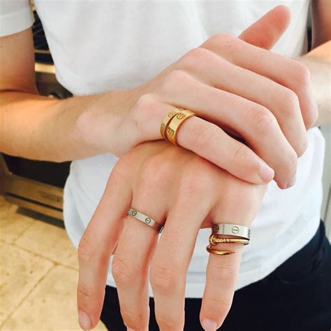 cartier love ring thin vs thick